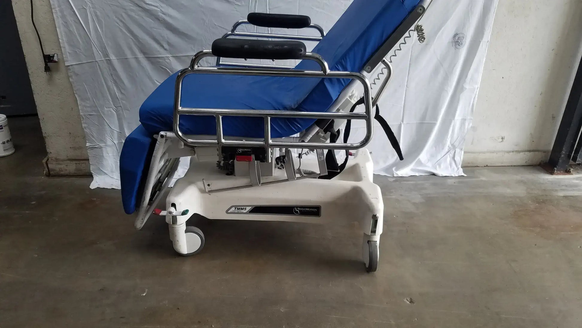 Reuse Medical Equipment TransMotion Medical TMM5 Mobile Surgical Stretcher Chair Powered Examination Chairs, second-hand product photo 3