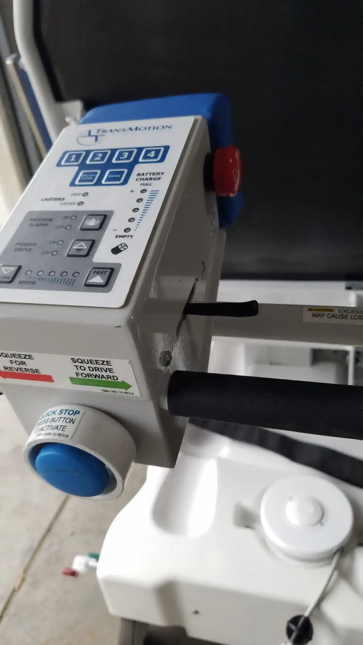 Reuse Medical Equipment TransMotion TMM6 Power Drive Stretcher Chair Powered Examination Chairs, as-is (for parts) product photo 8