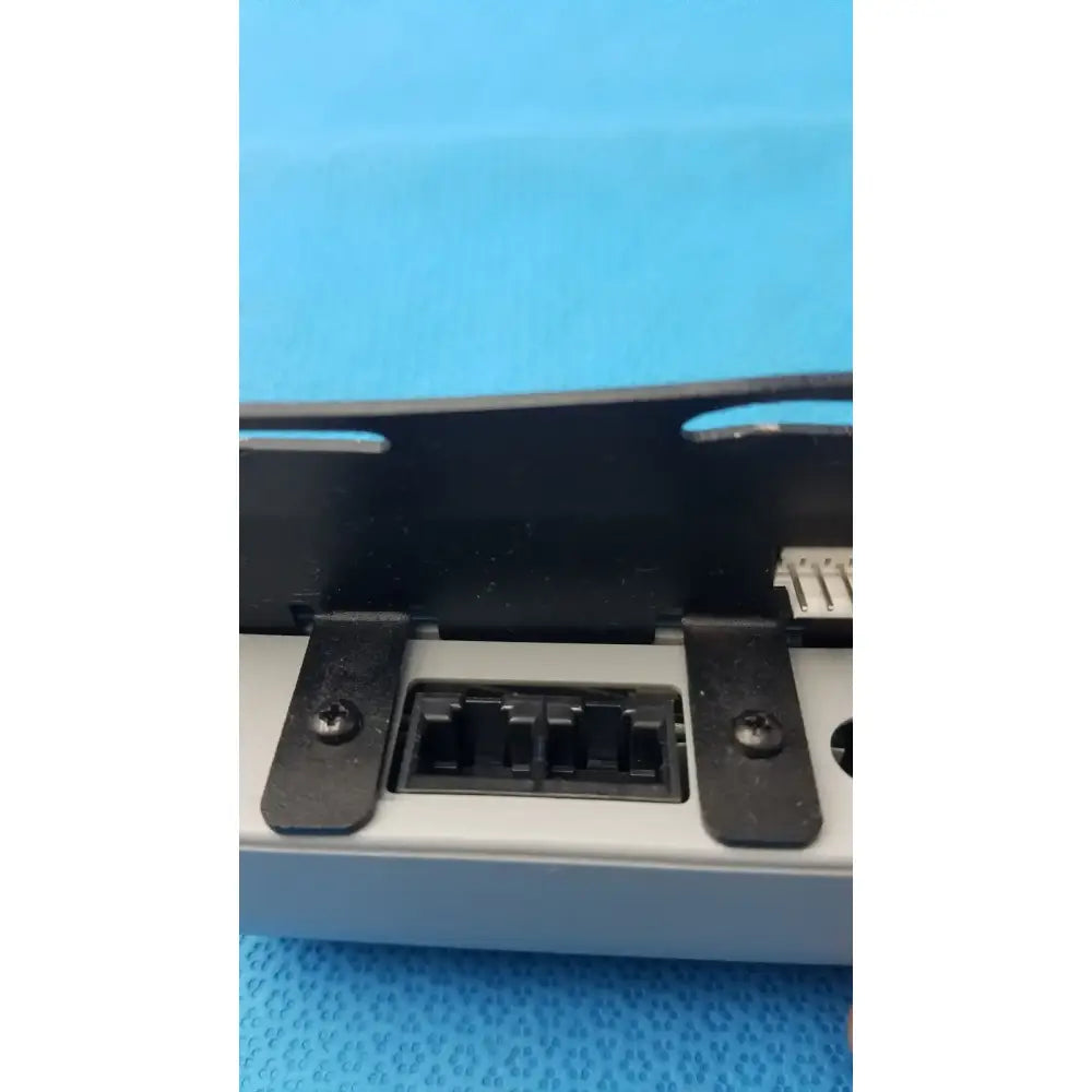 GE Healthcare Tripp-Lite U-BDI Switch Pad Control Module for Valence U1-12RT Battery System Control Module, second-hand product photo 6