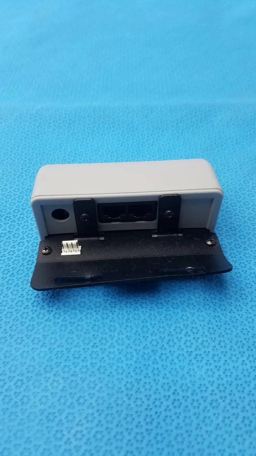 GE Healthcare Tripp-Lite U-BDI Switch Pad Control Module for Valence U1-12RT Battery System Control Module, second-hand product photo 5