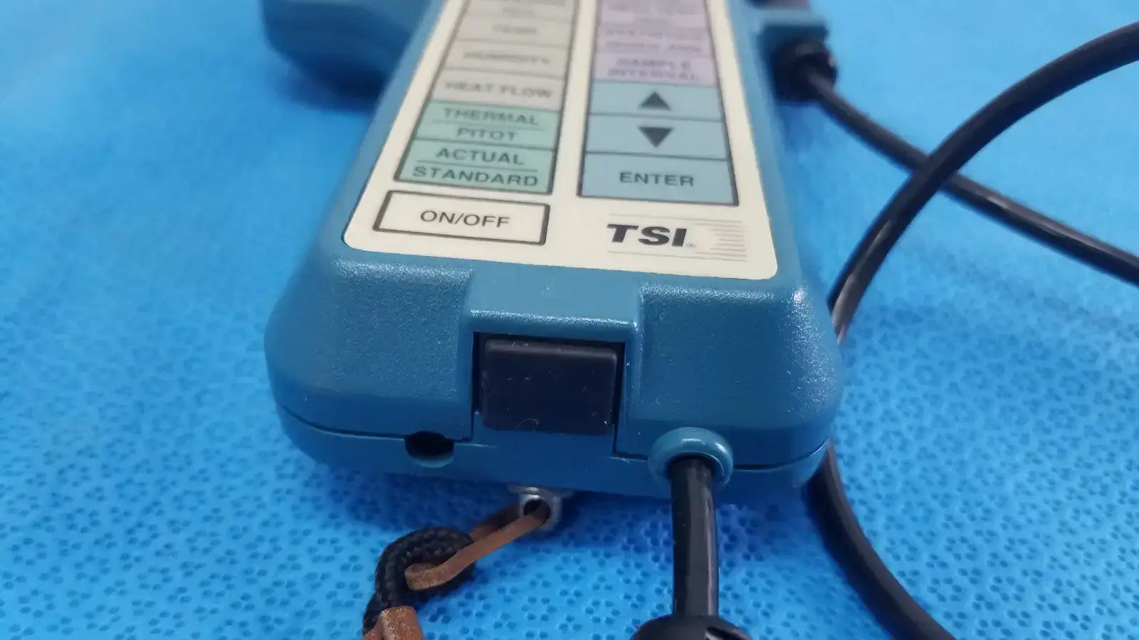 TSI Velocicalc Plus 8386 Multi-Parameter Temperature Velocity Meter Air Velocity and Temperature Meter, second-hand product photo 8