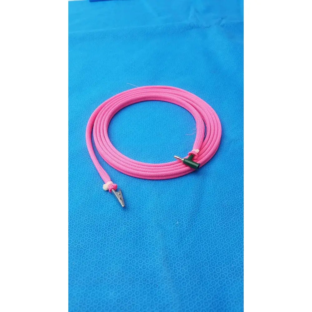 Reuse Medical Two Sides Pink Cable One Side Clip and 2nd Side Male Plug Coax. Cables & Connectors, second-hand product photo 1