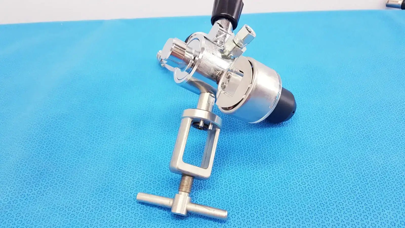 Generic Two-Stage Regulator for High Purity Gases – Model 7815-12/R Two-Stage Gas Regulator, second-hand product photo 9