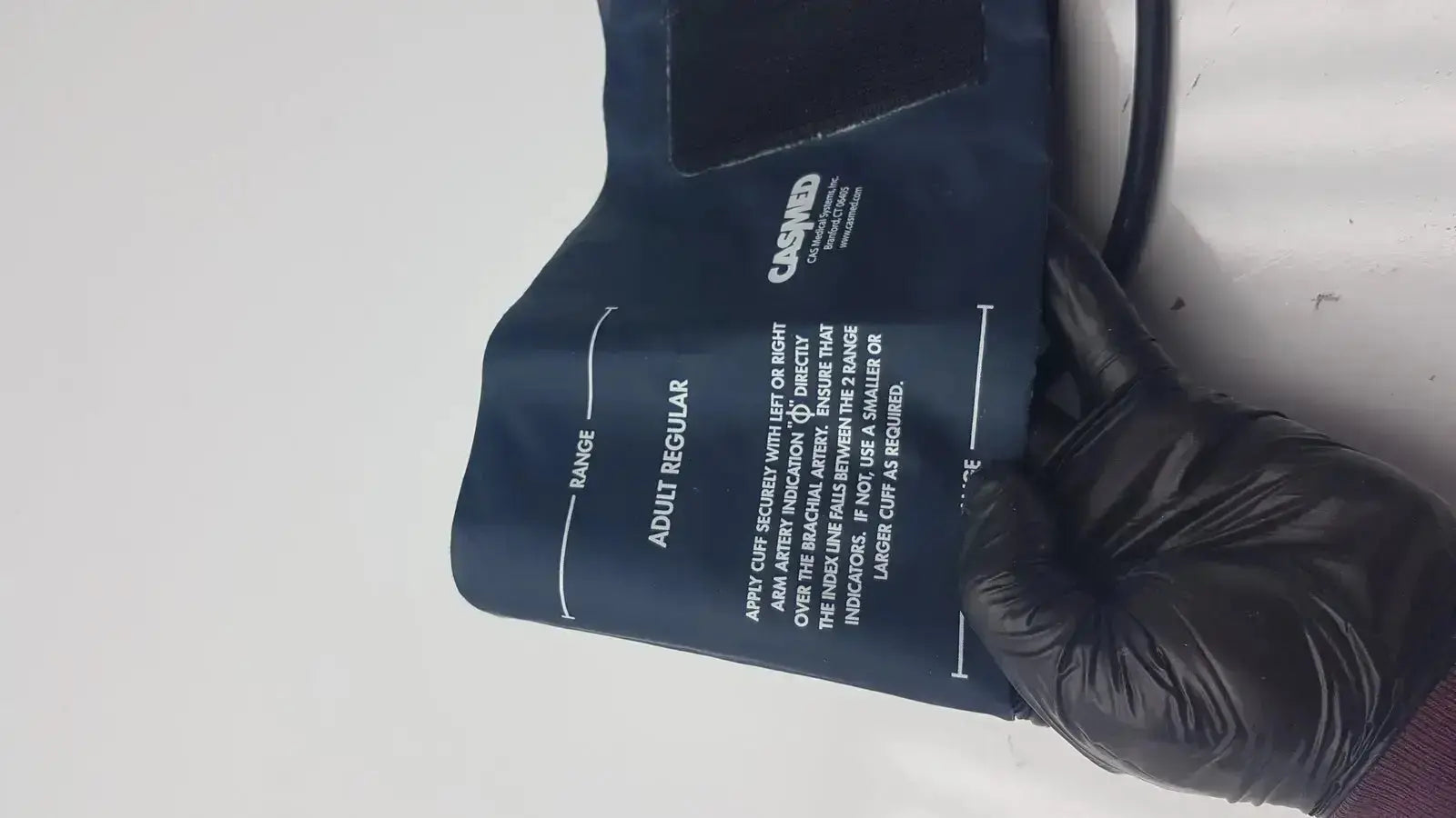 Ultra Check Blood Pressure Cuff U2635 Latex Free Blood Pressure Cuff, second-hand product photo 2