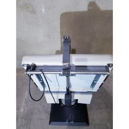 UMF 5020 Economy Power Procedure Chair, Hand Control Power Procedure Chair, second-hand product photo 2