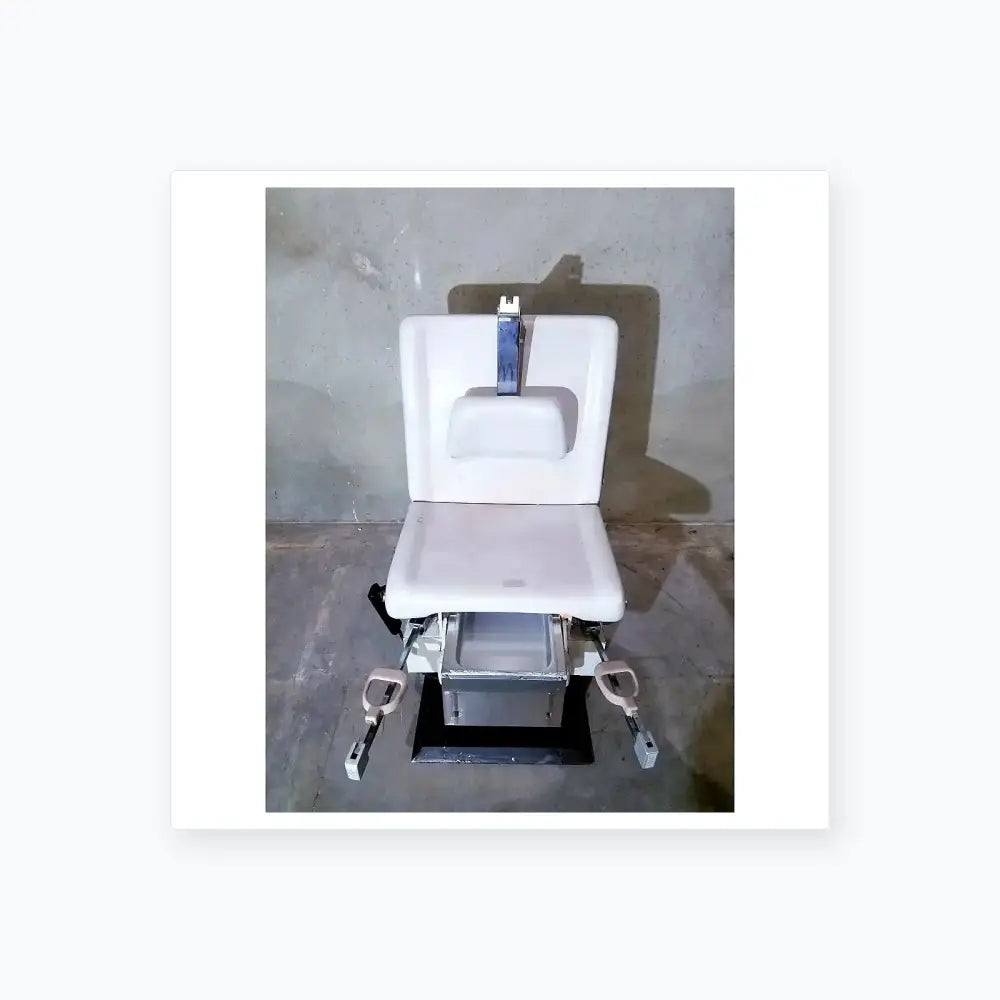 UMF 5020 Economy Power Procedure Chair, Hand Control Power Procedure Chair, second-hand product photo 13