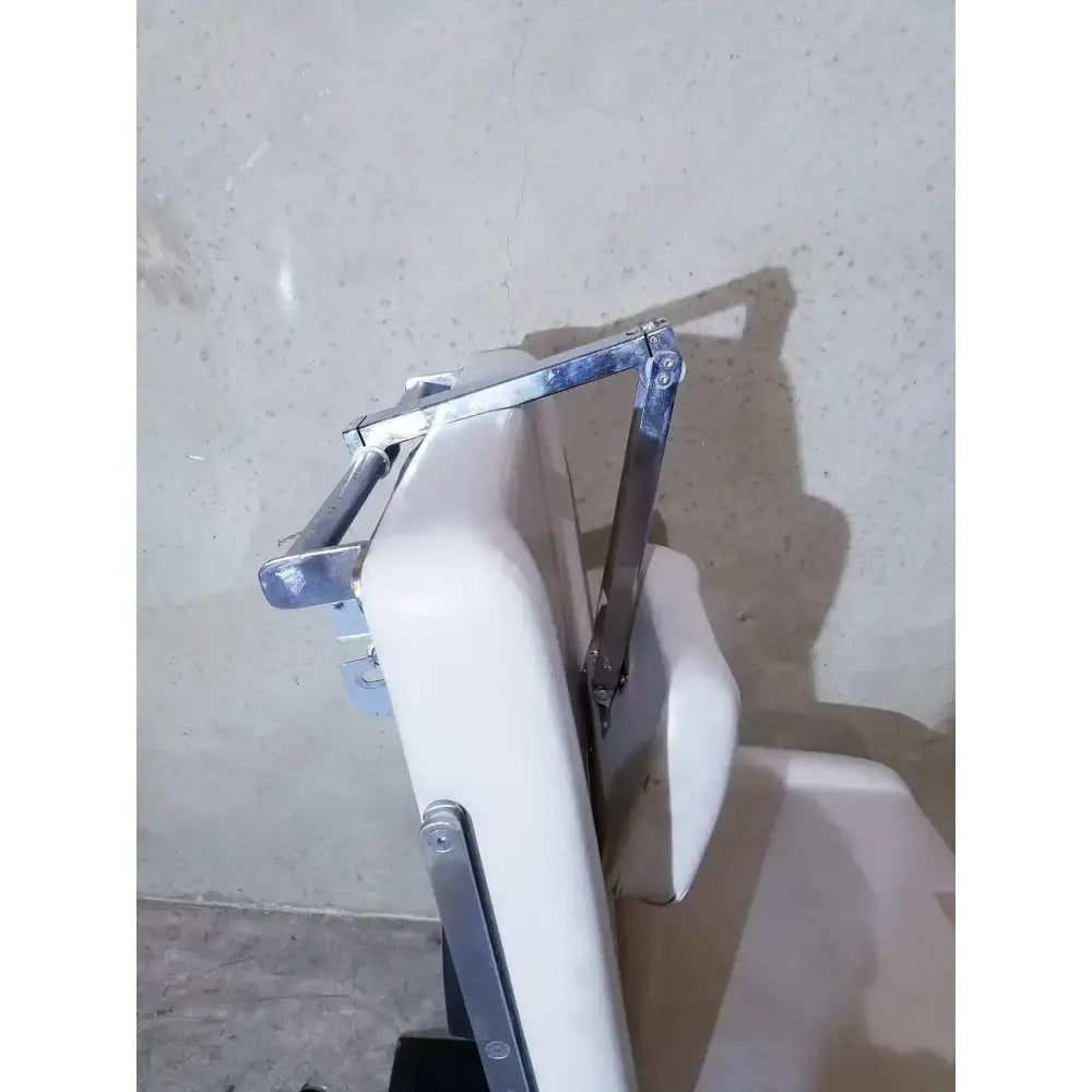 UMF 5020 Economy Power Procedure Chair, Hand Control Power Procedure Chair, second-hand product photo 14
