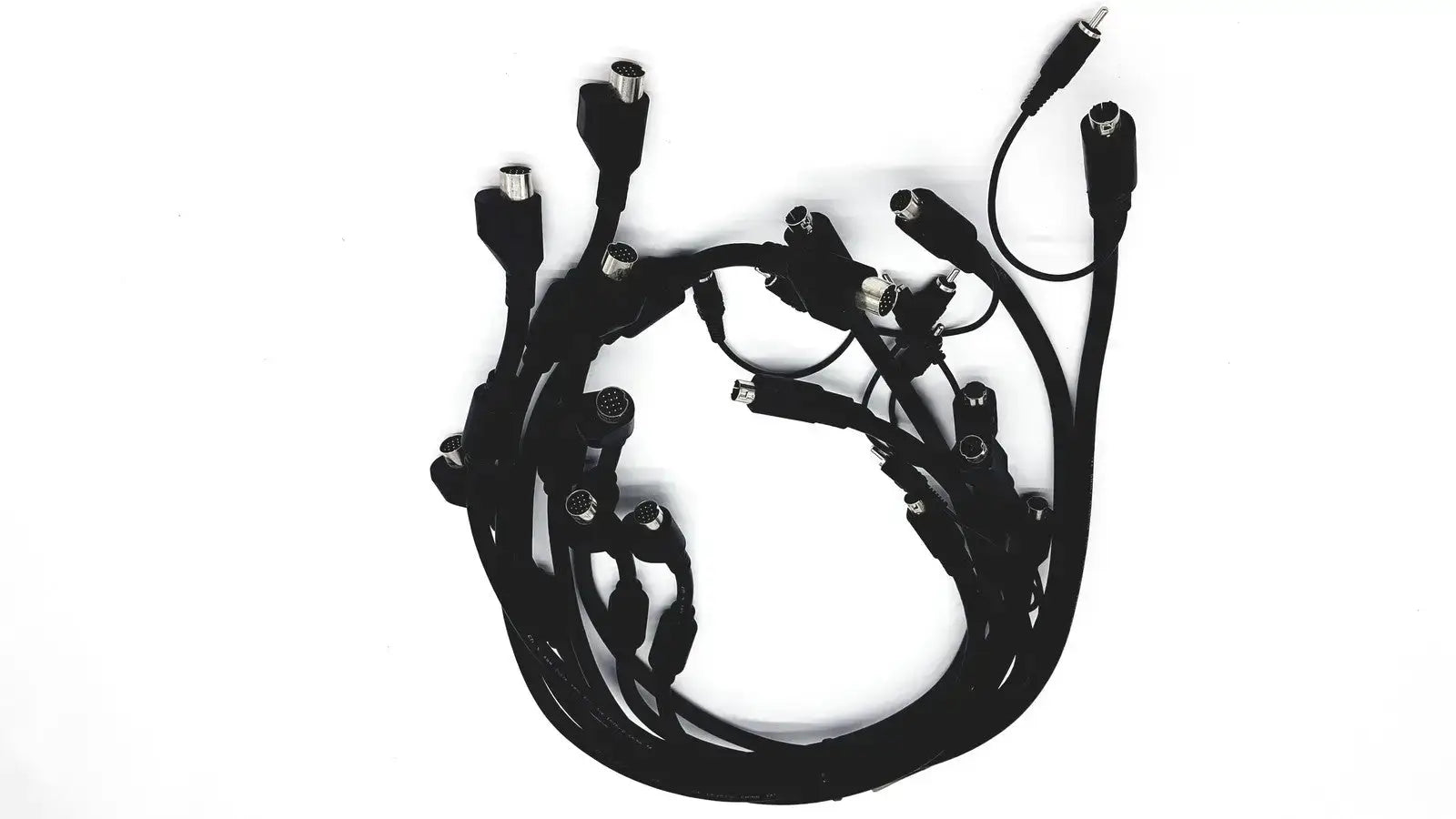 Unbranded Lot of Black Link Cables or Stereo Remote Adapter Cables & Adapters, second-hand product photo 3