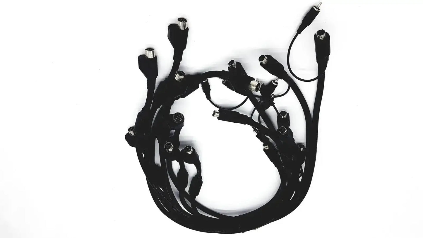 Unbranded Lot of Black Link Cables or Stereo Remote Adapter Cables & Adapters, second-hand product photo 3