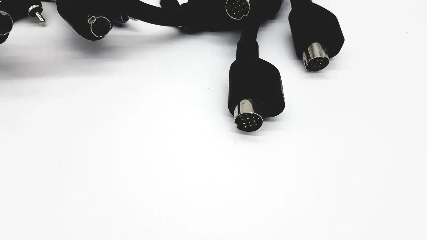 Unbranded Lot of Black Link Cables or Stereo Remote Adapter Cables & Adapters, second-hand product photo 6
