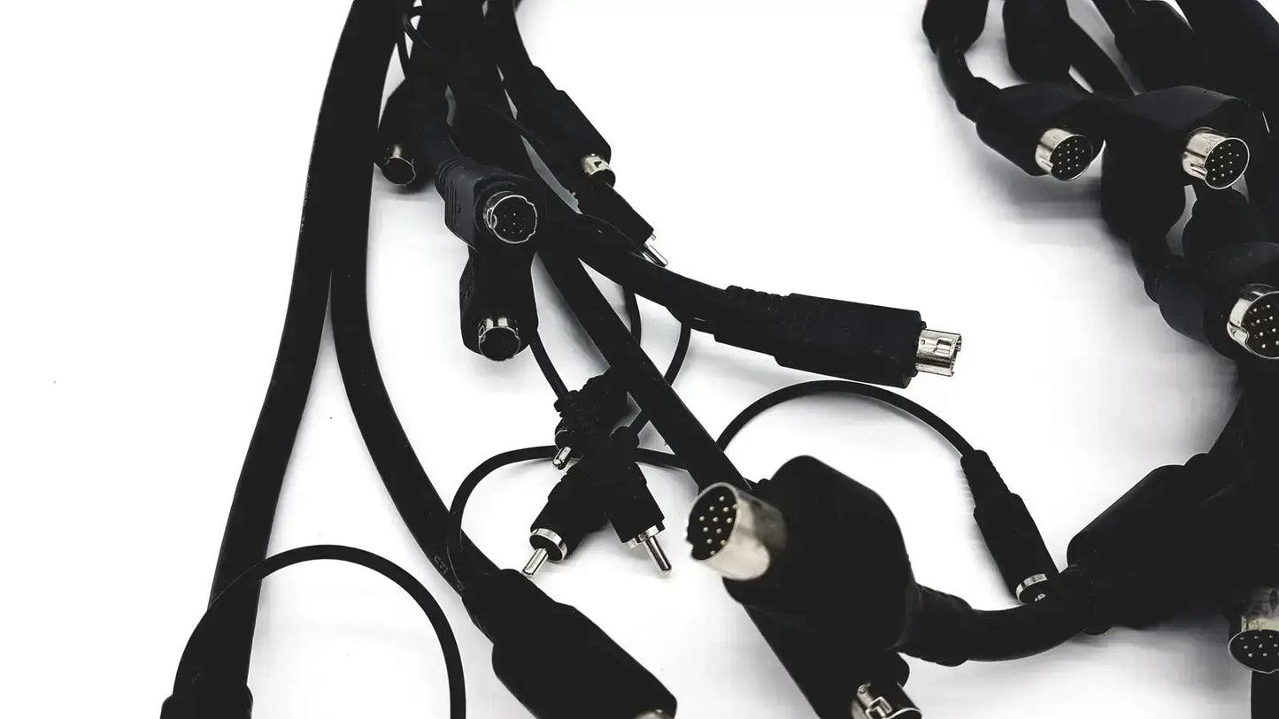 Unbranded Lot of Black Link Cables or Stereo Remote Adapter Cables & Adapters, second-hand product photo 5