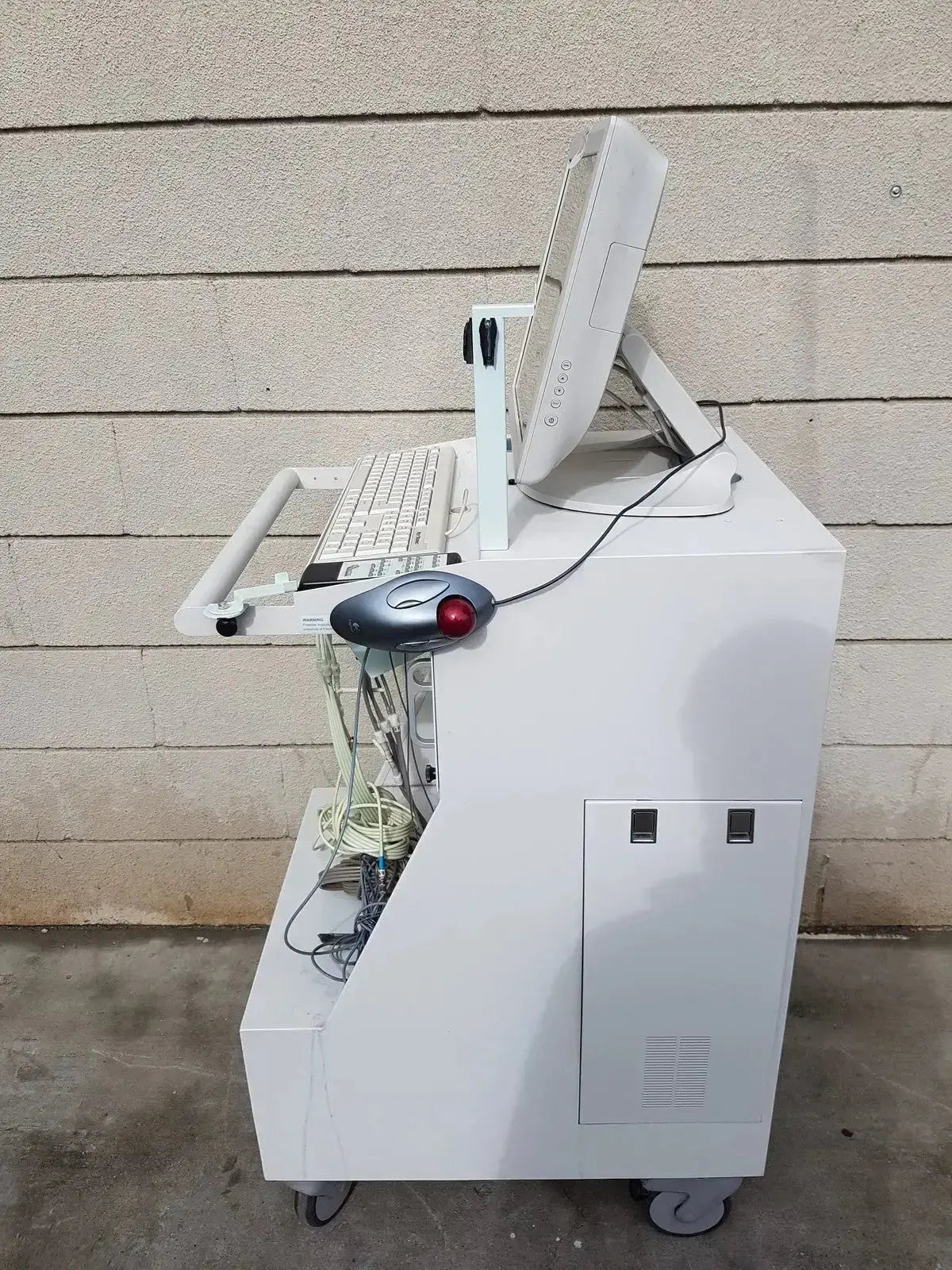 Unetixs Vascular Unetix 11948-0000-01 Multilab Series II LHS Vascular Cart With Extras Vascular Diagnostic Cart, second-hand product photo 16