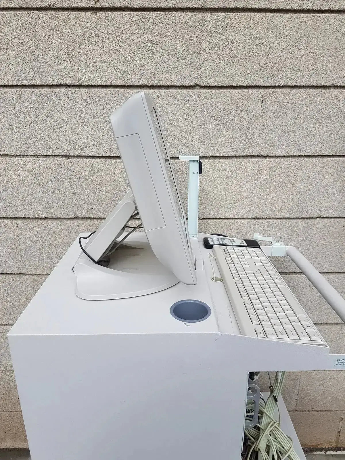 Unetixs Vascular Unetix 11948-0000-01 Multilab Series II LHS Vascular Cart With Extras Vascular Diagnostic Cart, second-hand product photo 9