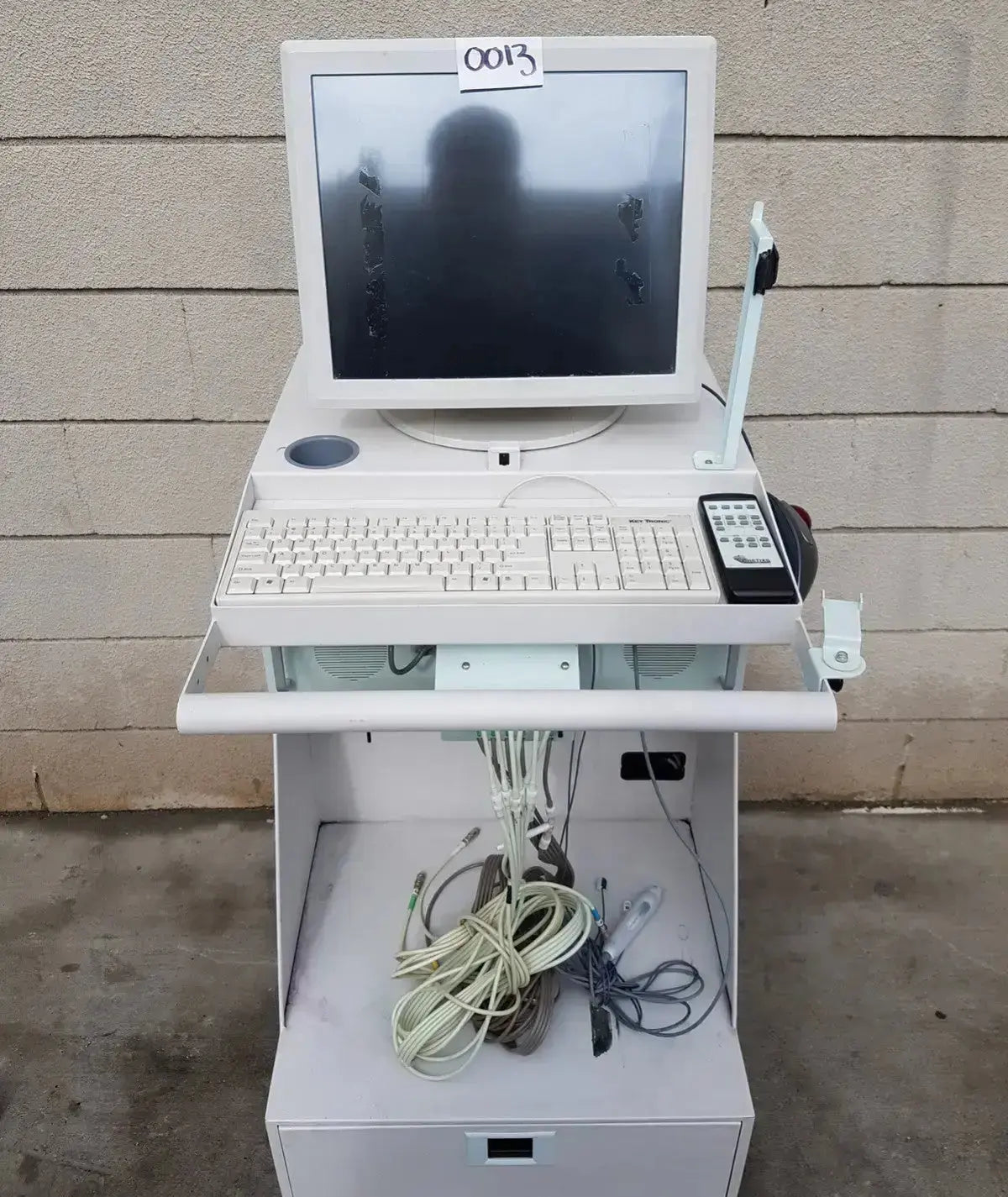 Unetixs Vascular Unetix 11948-0000-01 Multilab Series II LHS Vascular Cart With Extras Vascular Diagnostic Cart, second-hand product photo 1