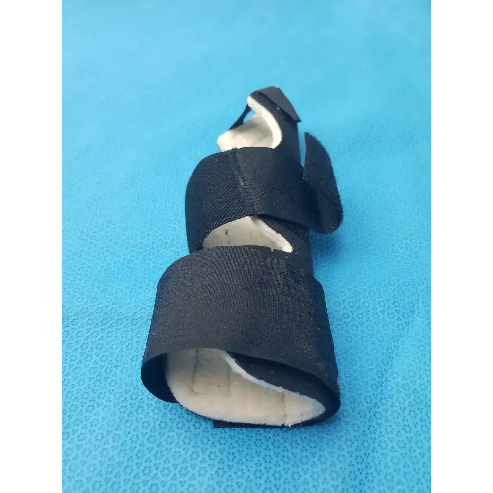 Generic Universal Care Instruction Other Side Wrist Brace Support Wrist Brace Support, second-hand product photo 2