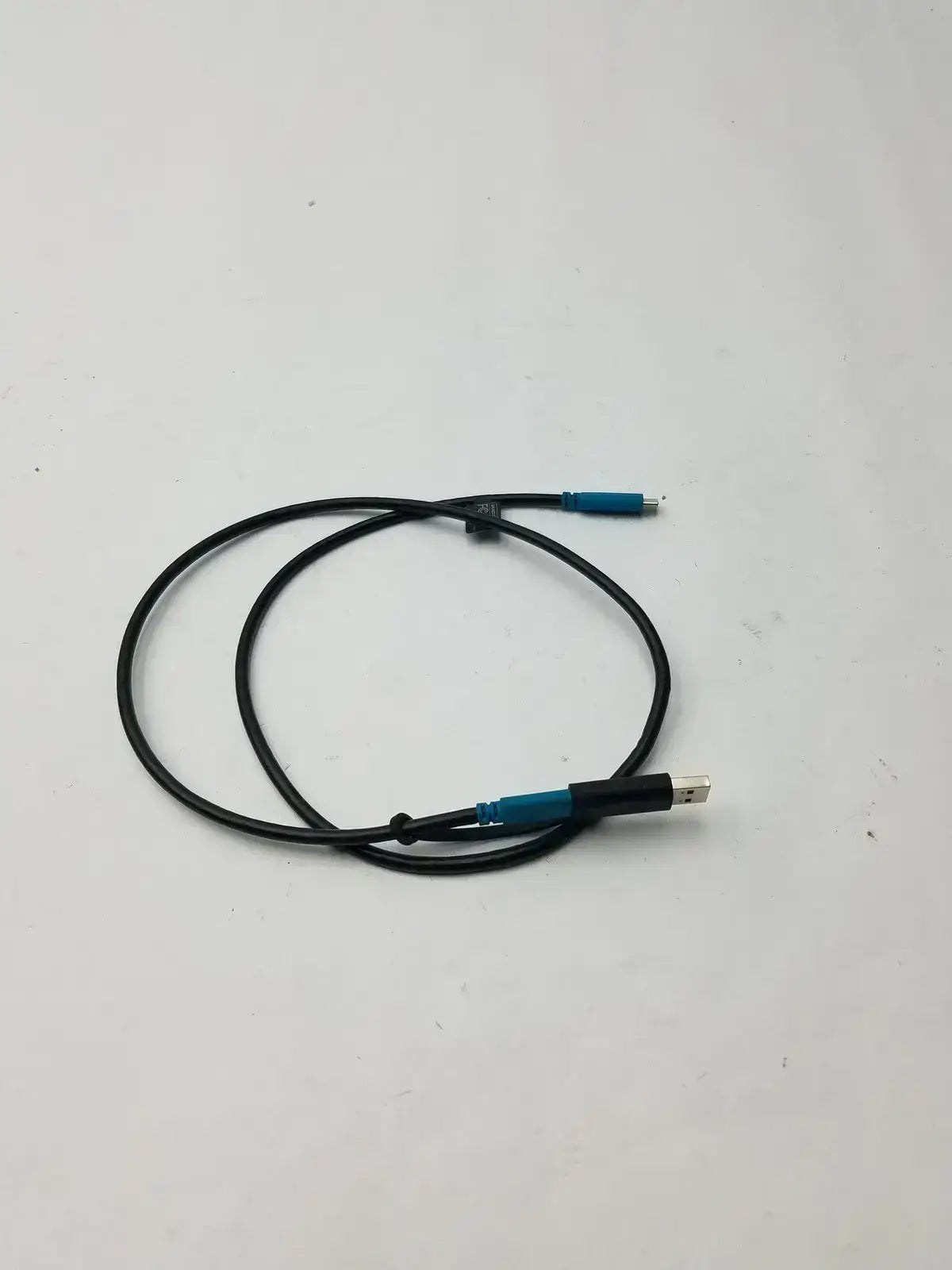 Generic USB C Type to USB Type Cable SN A2031C006477 Cable, second-hand product photo 4