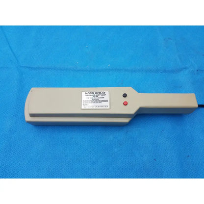 UVP UVM-57 Handheld Mineralight Lamp Handheld Mineralight Lamp, second-hand product photo 7
