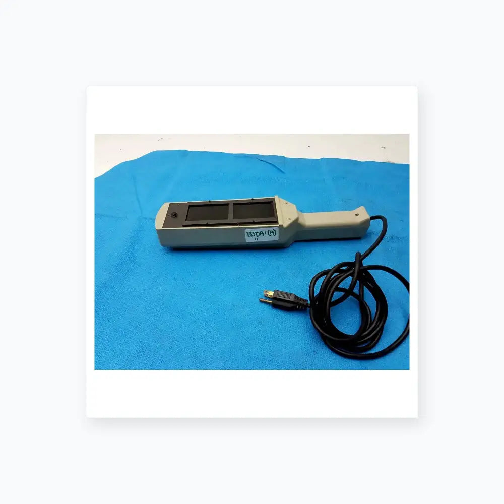 UVP UVM-57 Handheld Mineralight Lamp Handheld Mineralight Lamp, second-hand product photo 10