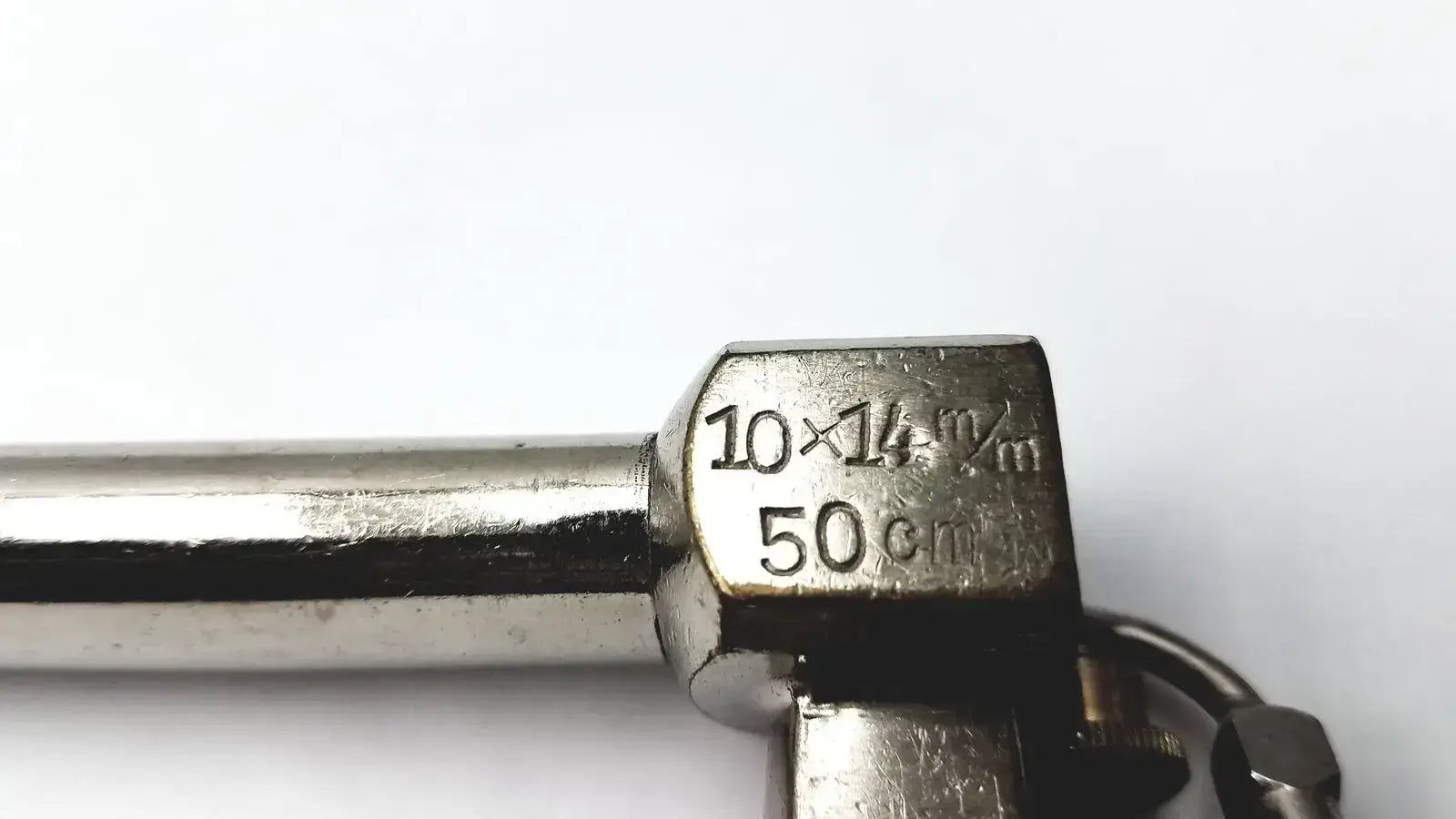 V. Mueller 10 x 14mm 50cm Rigid Bronchoscope Stainless Steel w/ Light Carrier Rigid Bronchoscope, second-hand product photo 4