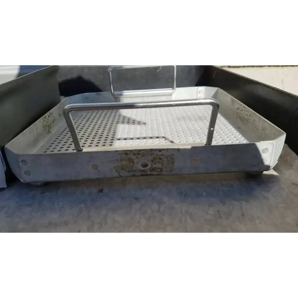 V. Mueller V.Mueller CD1-4B Genesis CareFusion Sterilization Container 4" Deep Half-Length Sterilization Container, second-hand product photo 11