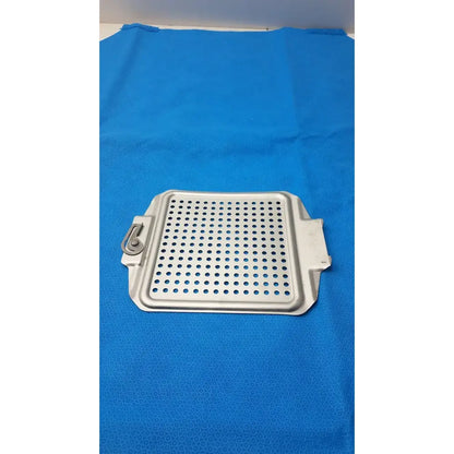 V. Mueller Genesis Top Retention Plate – Surgical Sterilization Case Part – Used Sterilization Case Part, second-hand product photo 3