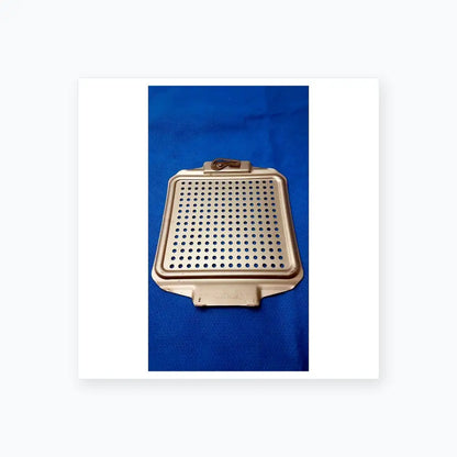 V. Mueller Genesis Top Retention Plate – Surgical Sterilization Case Part – Used Sterilization Case Part, second-hand product photo 2