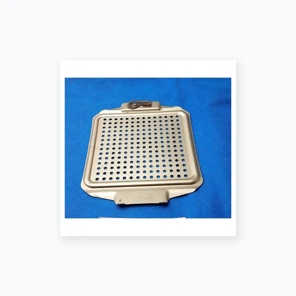 V. Mueller Genesis Top Retention Plate – Surgical Sterilization Case Part – Used Sterilization Case Part, second-hand product photo 1