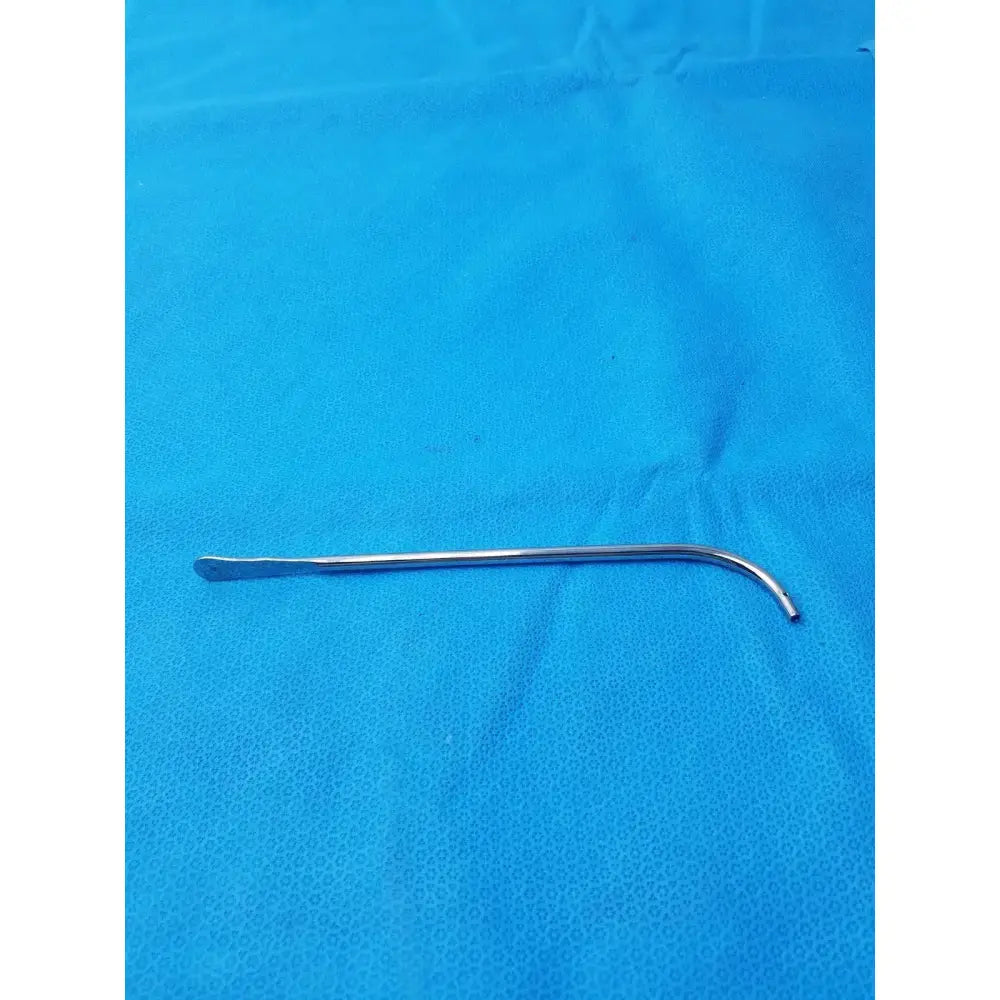 V. Mueller XFAT05 GUB100 Stainless Steel Curved Surgical Instrument Surgical Instrument, second-hand product photo 8