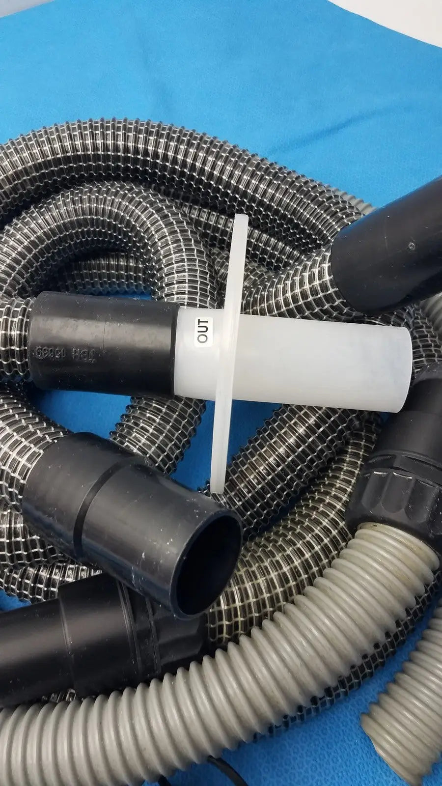 Generic Vacuum Cleaner Hose Tool – Carpet & Floor Cleaning Accessory, Preowned Vacuum Cleaner Accessory, second-hand product photo 3