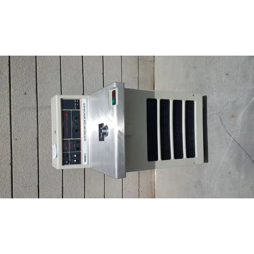 Varian Vacuum Leak Detector with Turbo Pump – Used Vacuum Leak Detector, second-hand product photo 4