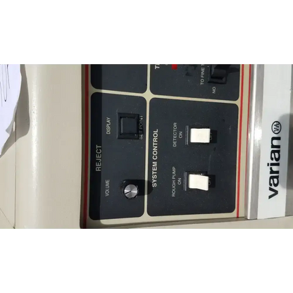 Varian Vacuum Leak Detector with Turbo Pump – Used Vacuum Leak Detector, second-hand product photo 3