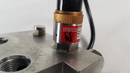 Generic Vacuum Switch 735 Torr OP Increasing V110,31W2B-X/1279 With Base Vacuum Switch, second-hand product photo 6