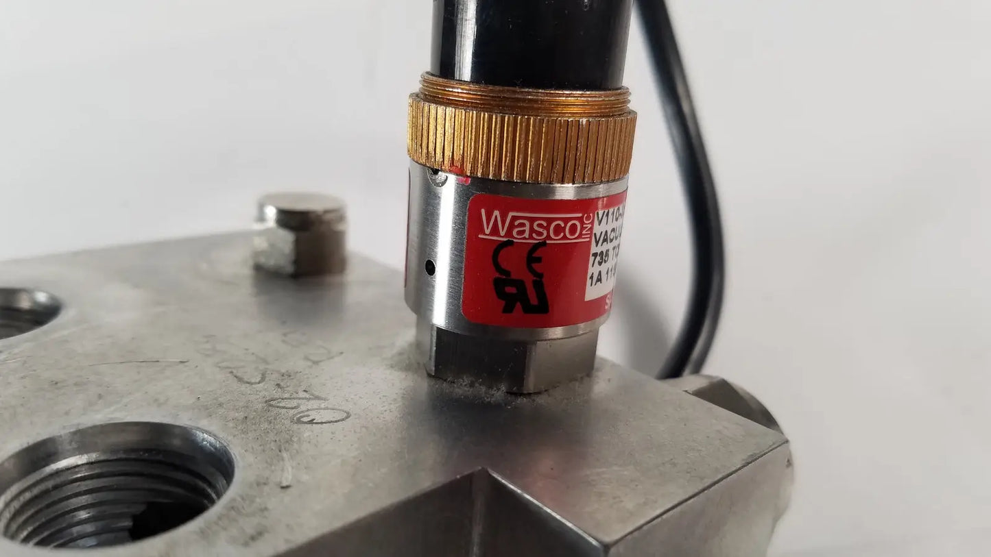 Generic Vacuum Switch 735 Torr OP Increasing V110,31W2B-X/1279 With Base Vacuum Switch, second-hand product photo 6