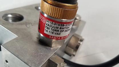 Generic Vacuum Switch 735 Torr OP Increasing V110,31W2B-X/1279 With Base Vacuum Switch, second-hand product photo 3