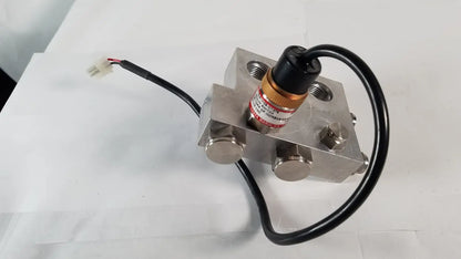 Generic Vacuum Switch 735 Torr OP Increasing V110,31W2B-X/1279 With Base Vacuum Switch, second-hand product photo 1