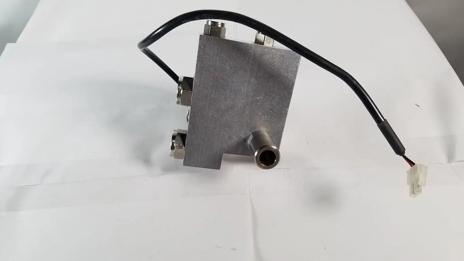 Generic Vacuum Switch 735 Torr OP Increasing V110,31W2B-X/1279 With Base Vacuum Switch, second-hand product photo 10