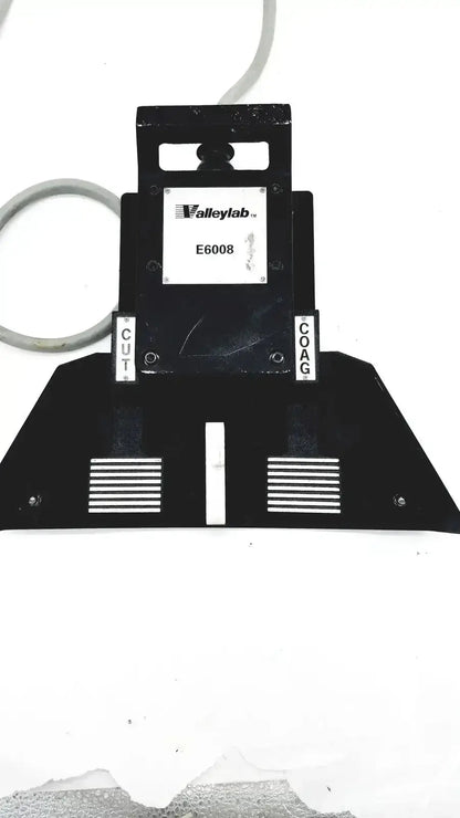 Valleylab Covidien E6008 Electrosurgical Monopolar Footswitch Electrosurgical Footswitch, second-hand product photo 1