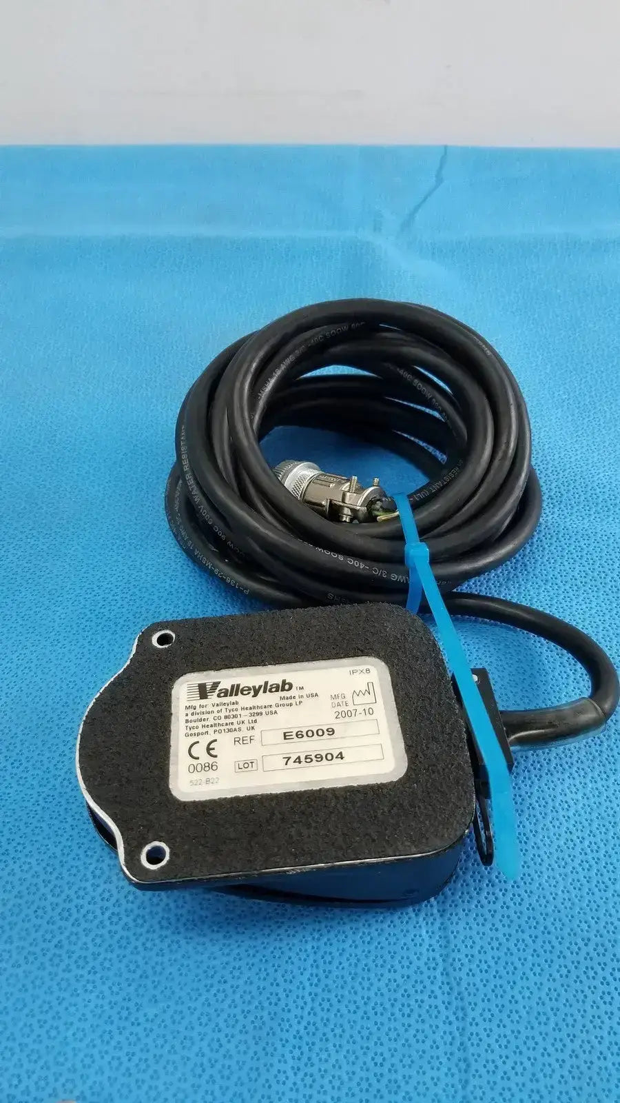 Valleylab E6009 Bipolar Footswitch Foot Pedal IPX8 Long Cable 3-Pin Bipolar Footswitch, second-hand product photo 8