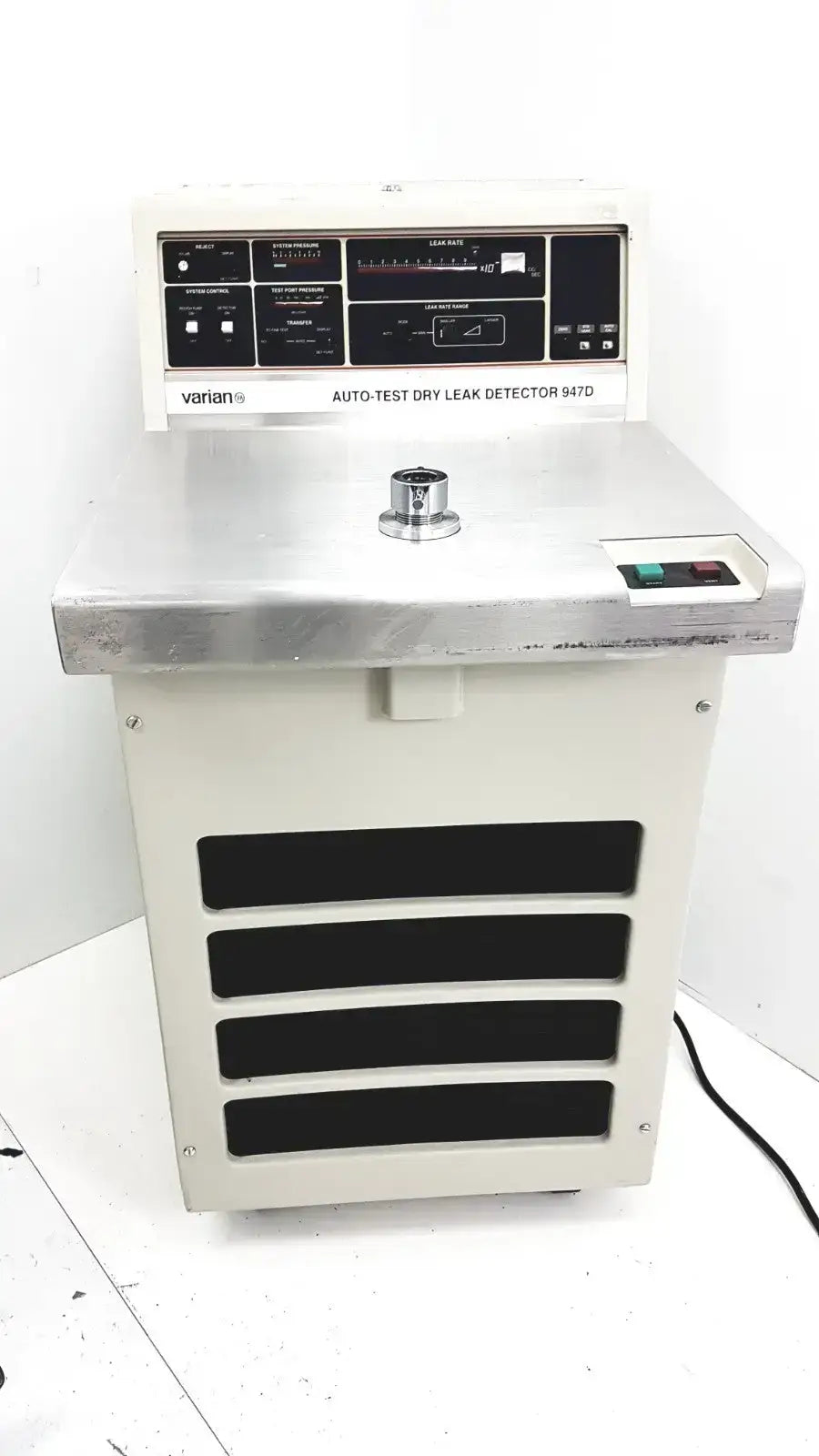 Varian Mass Spectrometer Leak Detector - Model 9A7 Mass Spectrometer Leak Detector, second-hand product photo 1