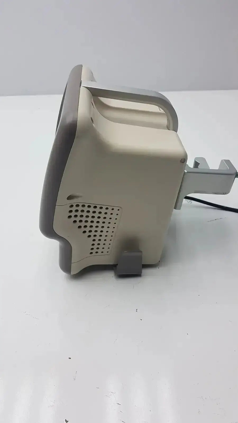 Vasmed Vasamed SensiLase Pressure Testing Monitor Ref. PAD-IQ Pressure Testing Monitor, as-is (for parts) product photo 2
