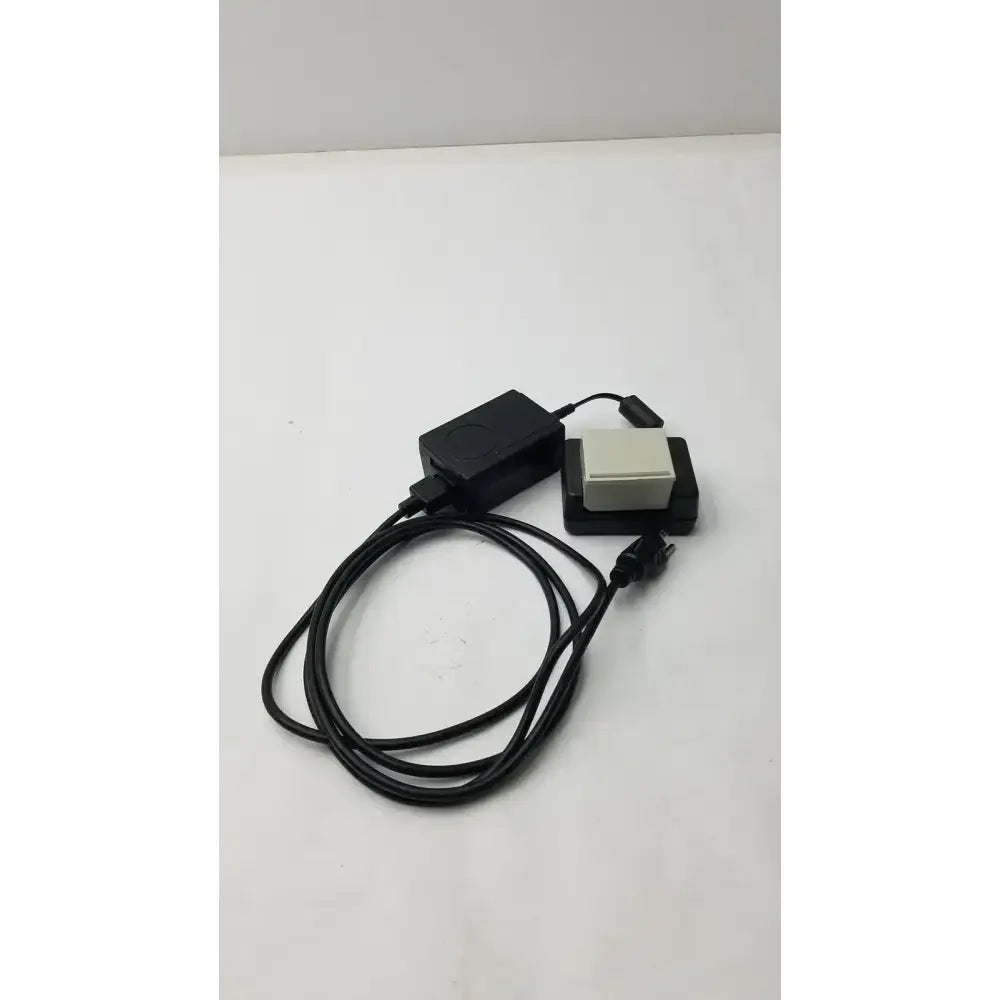 Verathon BladderScan BVI 3000 Battery 0400-0039 & Battery Charger 0400-0036 Medical Equipment Accessory, second-hand product photo 3
