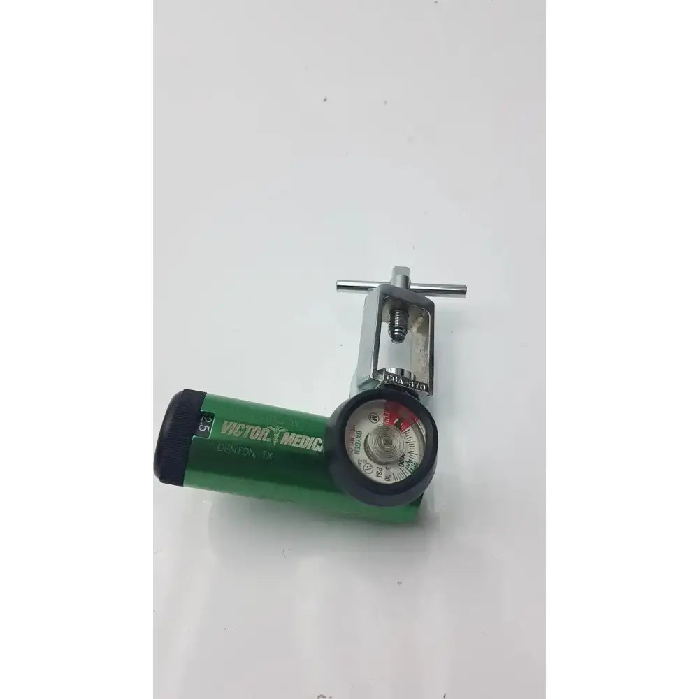 Victor Medical Air Pressure Regulator CGA 870, Model FS II 8Y Medical Gas Regulator, second-hand product photo 1