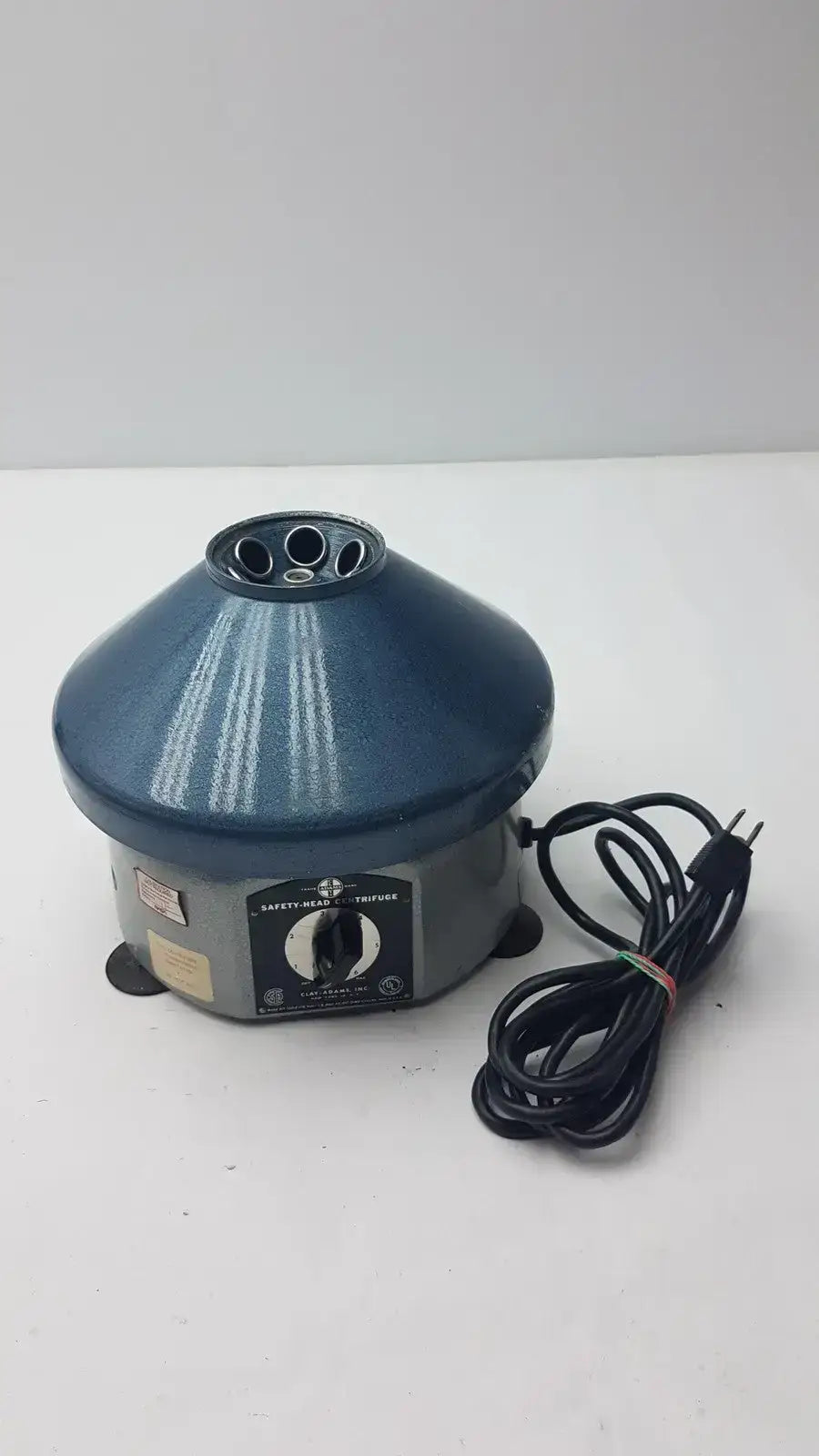 Clay Adams Vintage Clay Adams Safety Head Centrifuge Laboratory Centrifuge, second-hand product photo 1