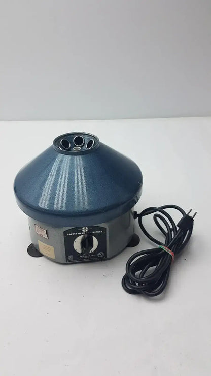 Clay Adams Vintage Clay Adams Safety Head Centrifuge Laboratory Centrifuge, second-hand product photo 1