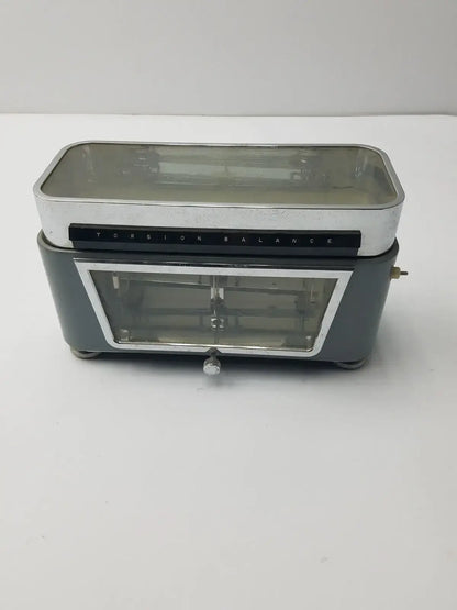 The Torsion Balance Company Vintage The Torsion Balance Scale 6670-5067 Mechanical Balance Scale, second-hand product photo 1