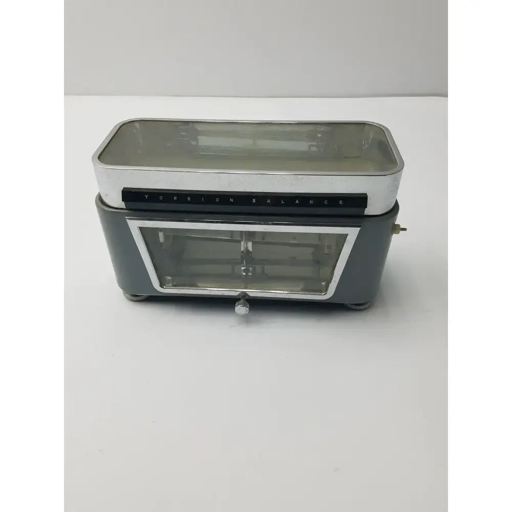 The Torsion Balance Company Vintage The Torsion Balance Scale 6670-5067 Mechanical Balance Scale, second-hand product photo 1