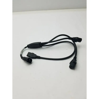 Volex V1625 10A 125V SMI 3 Pin Male to 3 - 3 Female Power Cable Power Cable, second-hand product photo 8