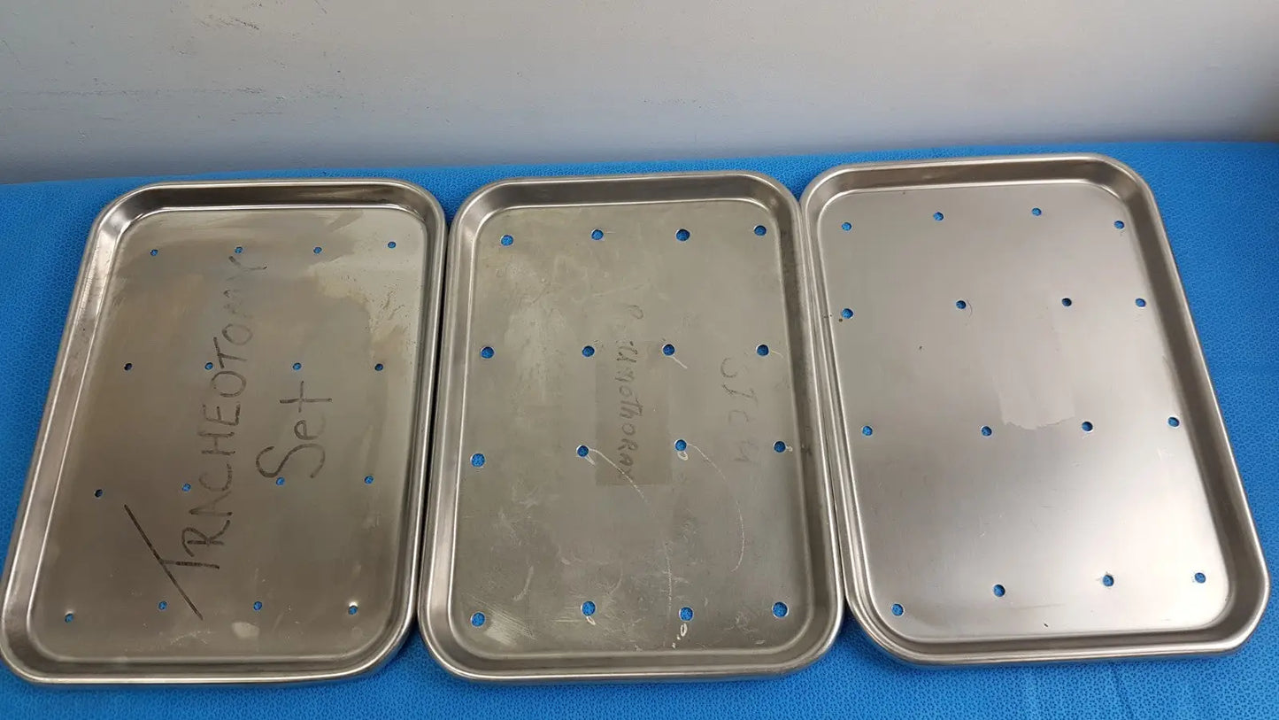 Reuse Medical Vollrath Ware Stainless Steel Perforated Instrument Trays Other Healthcare, Lab & Dental, second-hand product photo 1