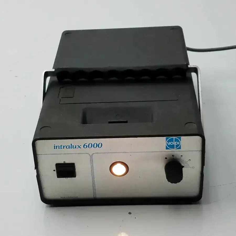 Volpi Intralux 6000 Light Source, 115V, 185W, 2A, 50/60 Hz Light Source, second-hand product photo 1
