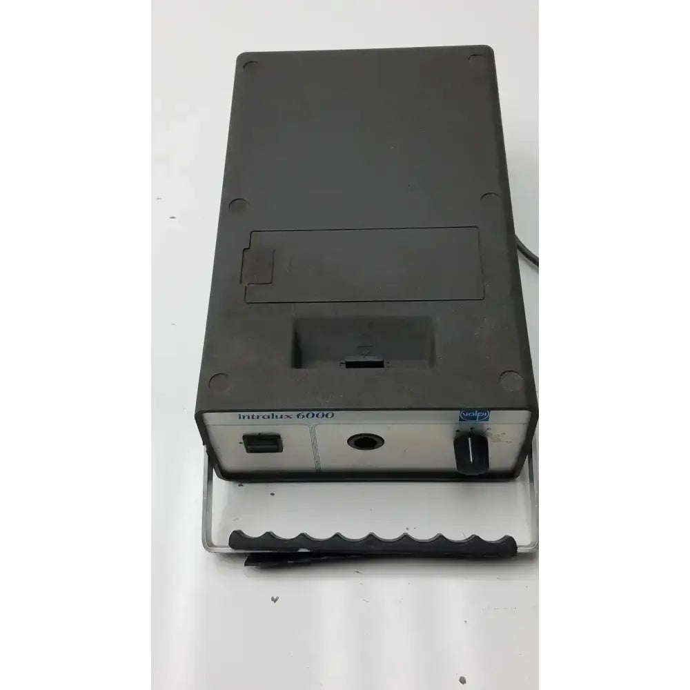 Volpi Intralux 6000 Light Source, 115V, 185W, 2A, 50/60 Hz Light Source, second-hand product photo 4